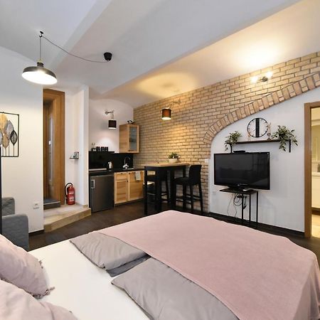 Manuela Varsavska Studio Apartments 자그레브 외부 사진