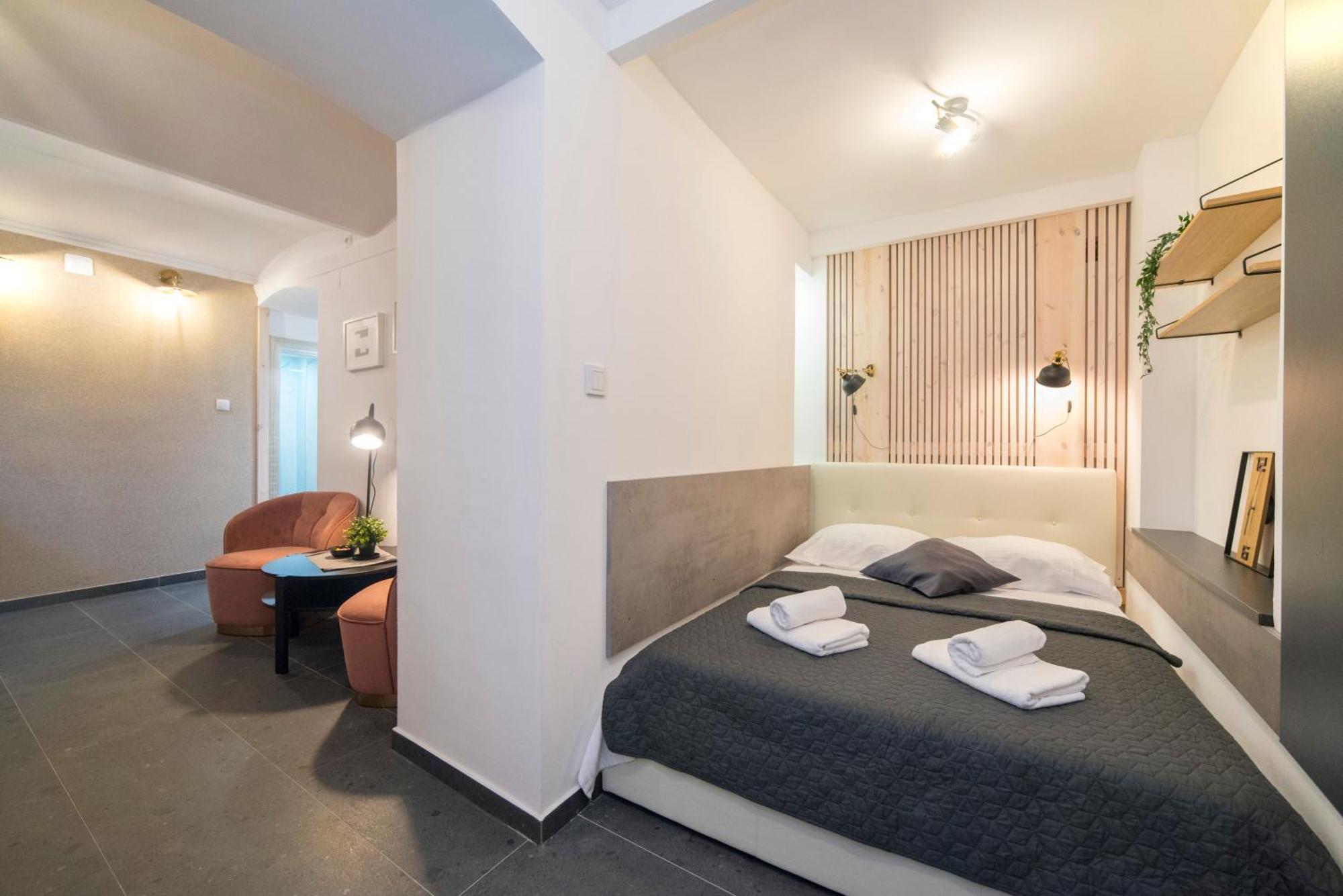Manuela Varsavska Studio Apartments 자그레브 외부 사진