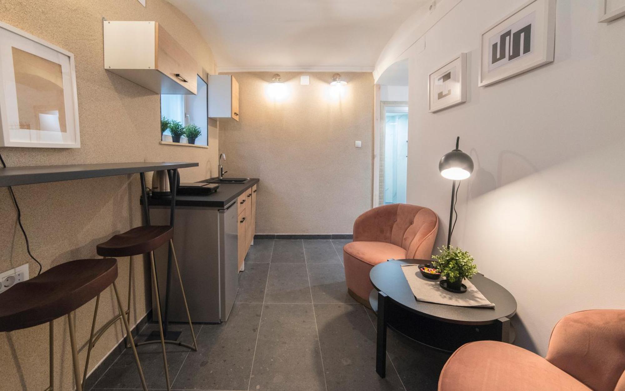 Manuela Varsavska Studio Apartments 자그레브 외부 사진